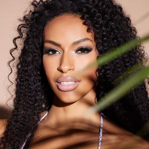 Dschungelcamp-Cecilia Asoro lebt mit ihrer Mama in einer WG