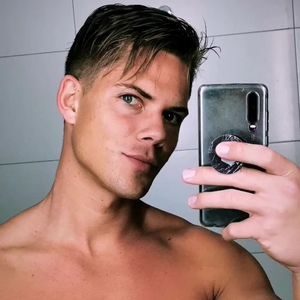 Solch schlüpfrige Nachrichten bekommt BB-Gewinner Cedric