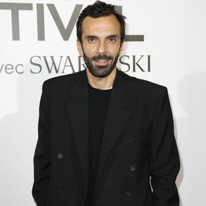 Balenciaga lässt die Klage wegen der BDSM-Werbung fallen!