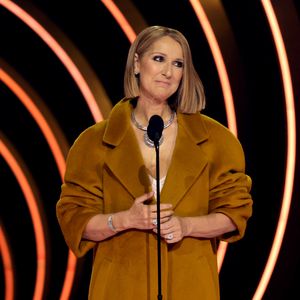 Überraschung! Céline Dion trotz Krankheit bei den Grammys
