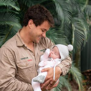 "Danke": Neu-Papa Chandler Powell feiert erstmals Vatertag
