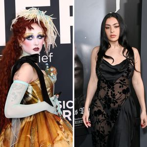 Fans hoffen auf Collab zwischen Chappell Roan und Charli XCX