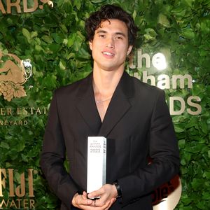 Charles Melton, Preisträger bei den Gotham Awards 2023
