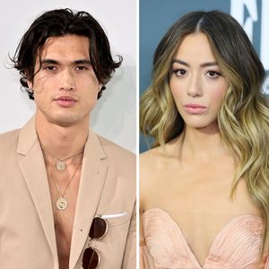 Erwischt: Charles Melton und Chloe Bennet sollen sich daten!