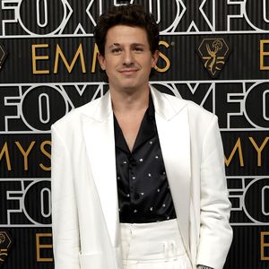 Charlie Puth erntet Kritik nach Selena-Song-Performance