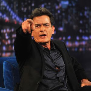 Nicht geheilt! Charlie Sheen schimpft über seinen Arzt
