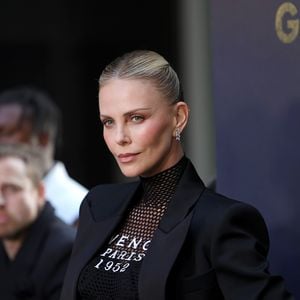 Charlize Theron: So rettete ihre Mutter ihr das Leben