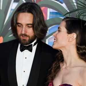 Traum in Weiß: Charlotte Casiraghi hat kirchlich geheiratet