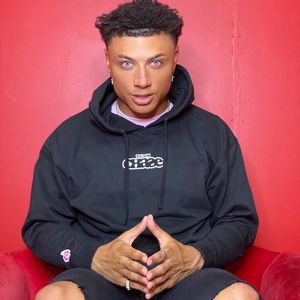 Gab es Streit? "Finger weg!"-Stars entfolgen Chase auf Insta