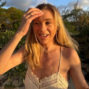 Prinz Harrys Ex Chelsy Davy teilt Fotos ihrer Traumhochzeit