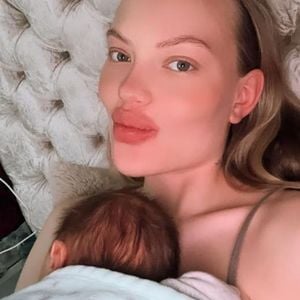 Cheyenne Ochsenknechts Sohn Matteo ist schon halbes Jahr alt