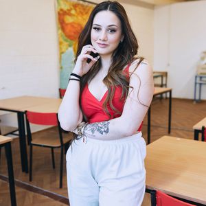 DSDS-Finalistin Chiara D'Amico bei "Krass Schule" dabei