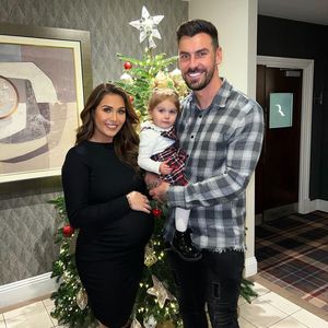 "Ex on the Beach"-Beauty Chloe Goodman zeigt ihren Babybauch