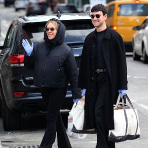 Schwangere Chloë Sevigny (45) relaxt in New York unterwegs