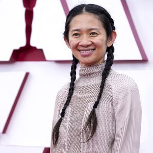 Zweite Frau überhaupt: Sie gewinnt Oscar für beste Regie!