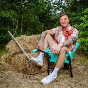 Verrat durch Pinar? Chris Broy kommentiert den Promihof-Beef