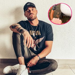 Seltener Papi-Moment: Chris Broy mit Kinderwagen unterwegs