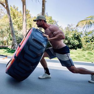 Toughes Programm: So hart ist Chris Hemsworths Training!