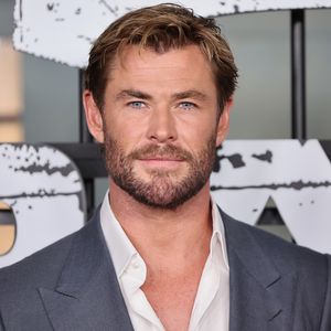 Chris Hemsworth wünscht sich normale Kindheit für Tochter
