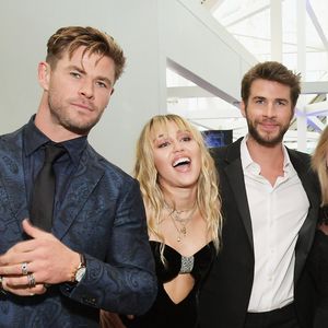 Endlich offiziell! Miley Cyrus bestätigt Verlobung mit Liam!