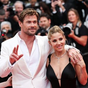 Chris Hemsworth und Elsa Pataky genießen aktiven Strandtag