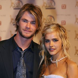 Hol dir Isabel Lucas' happy Hippie-Style