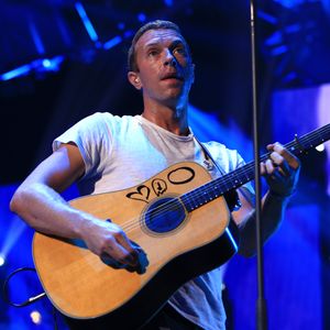 Schon? JLaw & Chris Martin feiern X-mas zusammen