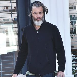 Kaum wiederzuerkennen: Das hier ist tatsächlich Chris Pine!