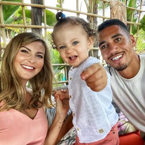 UK-Fußballstar Chris Smalling gerät mit Familie in Überfall!