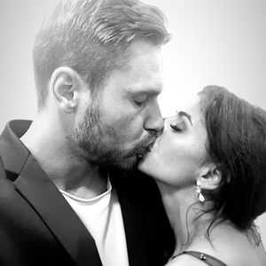 Endlich! Eva Benetatou teilt Knutsch-Pic mit ihrem Chris