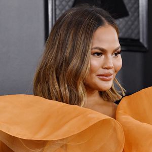 Bei Brust-OP: Wusste Chrissy Teigen von der Schwangerschaft?
