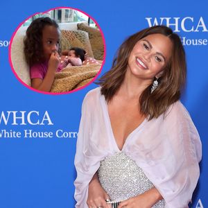 Putzig! Chrissy Teigens Tochter Luna schmust mit Baby Wren