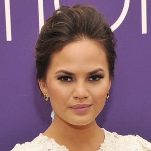 "Wir sind okay": Chrissy Teigen gibt Update nach Fehlgeburt