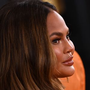 Chrissy Teigen beruhigt: Sie bekommt nach Fehlgeburt Support