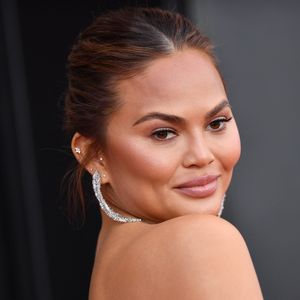 "So cool": Chrissy Teigen fand Kaiserschnitt extrem spannend