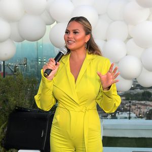 Social-Media-Störung: Chrissy Teigen fordert Abschaffung