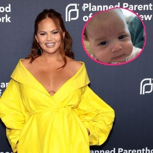 Süßer Video-Anruf: Chrissy Teigen quatscht mit Baby Esti!