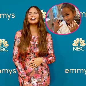 Schwangere Chrissy Teigen verbringt Spa-Tag mit Tochter Luna