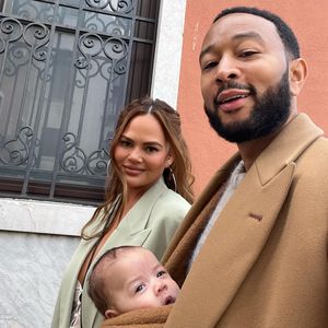 Papakritik: Chrissy Teigen nimmt John Legend in Schutz!