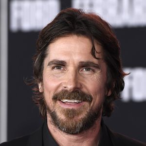 "The Dark Knight"-Star Christian Bale feiert 50. Geburtstag