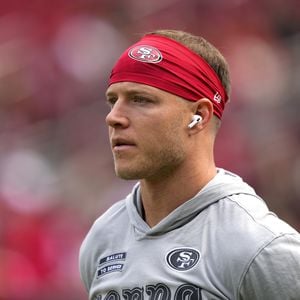 Nach Traumhochzeit: Christian McCaffrey stürzt beruflich ab