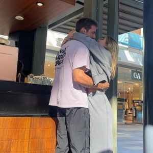 Schon wieder! Romina Palm und Christian turteln im Urlaub