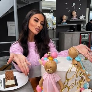 Süßes Video: Christina Dimitriou verrät das Babygeschlecht