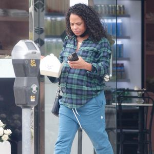 Gelüste? Christina Milian vor Geburt entspannt unterwegs