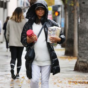 Im Foodtruck: Christina Milian packt schwanger noch mit an