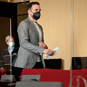 Im Gericht: Erste Fotos von Metzelder & neue Anklage-Details