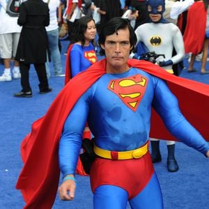 Tot im Altkleider-Container: Daran starb Straßen-Superman