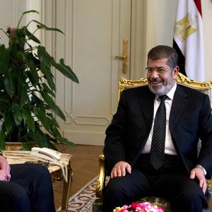 Vor Gericht kollabiert: Ägyptens Ex-Präsident Mursi ist tot