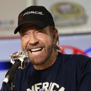 Chuck Norris (†86) bleibt durch legendäre Witze unvergessen