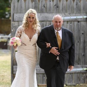 Kleid von "Hochzeit auf ersten Blick"-Cindy: Top oder Flop?